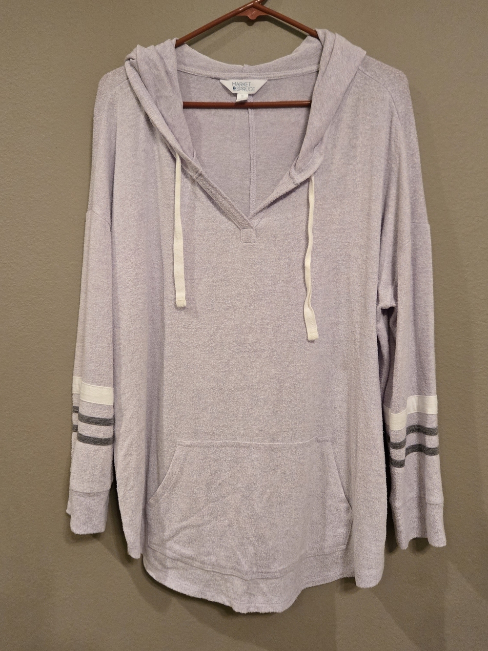 Market & Spruce Lavender Pullover Hoodie with Stripe Sleeves